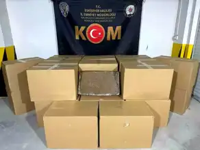 Eskişehir'de 900 Bin TL'lik Kaçak Makaron Operasyonu