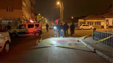 Eskişehir'de Arkadaş Kavgası: Bıçaklı Saldırı