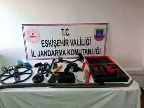 Eskişehir'de Kaçak Kazı Operasyonu: 4 Gözaltı