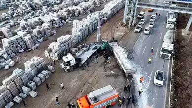 Eskişehir'de Tır Kazası: Sürücü Öldü
