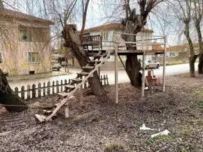 Eskişehir'de Mahallelilerin Yeni Buluşma Noktası: Ahşap Çardak