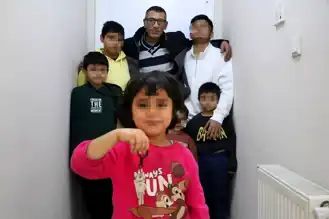 Hamdi Demir ve Çocukları Yeni Bir Evde!