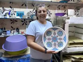 Unutulmaya Yüz Tutmuş Çini Sanatı