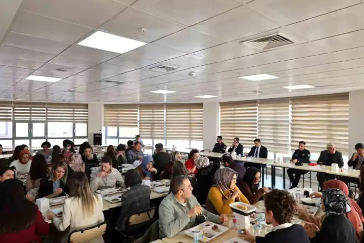 Öğretmenlere Saygı Gecesi Düzenlendi