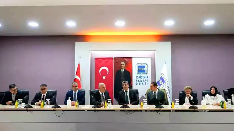 Eskişehir Sanayicileri Anahtar Parti'yi Ziyaret Etti