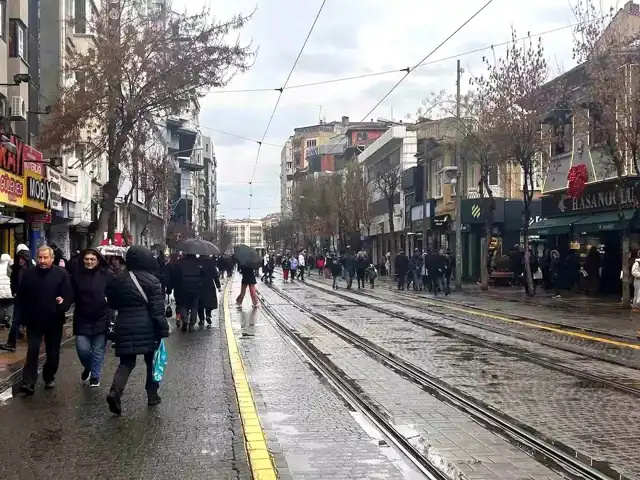 Eskişehir'de Ani Yağmur Sürprizi!
