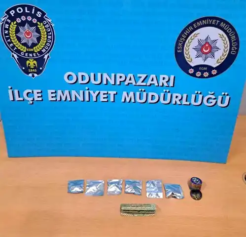 Eskişehir'de Denetimlerde 6 Aranan Kişi Yakalandı