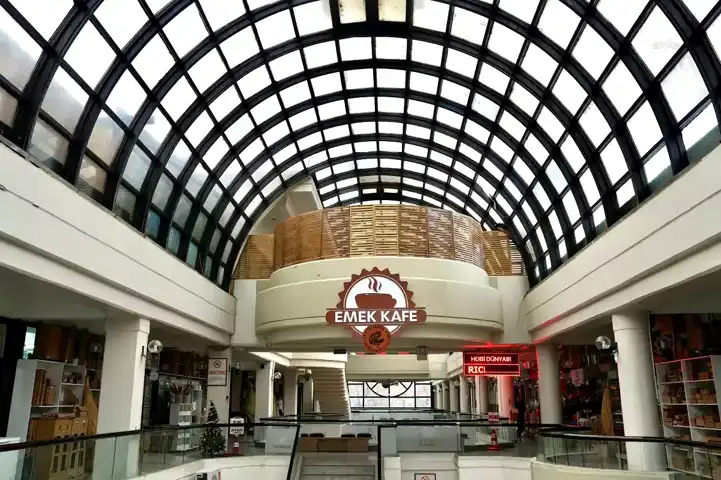 Eskişehir'de Emeklilere Özel Kafe Açılıyor