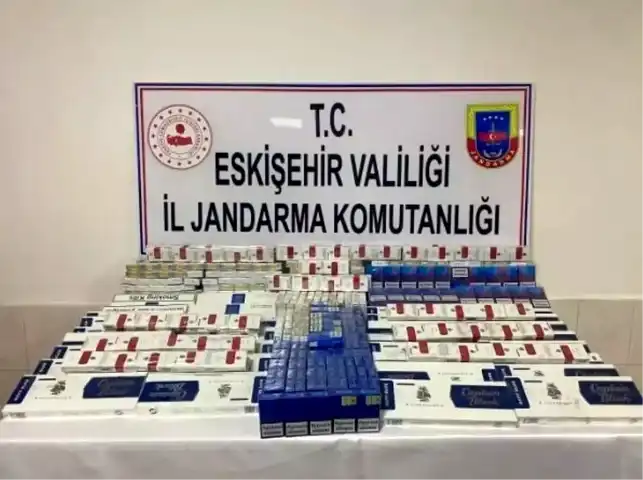 Eskişehir'de Kaçak Sigara Operasyonu: 860 Paket Ele Geçti