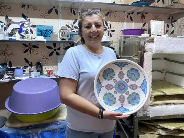 Unutulmaya Yüz Tutmuş Çini Sanatı