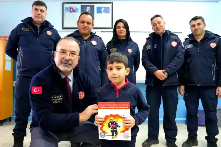 Minik Ömer'in İtfaiye Hayali Gerçek Oldu