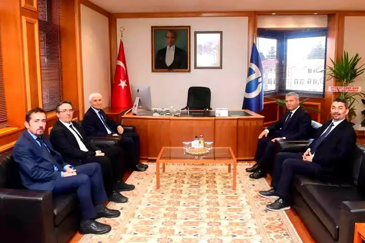 Üniversite Rektörlerinden Ziyaret: Adıgüzel'e Hayırlı Olsun