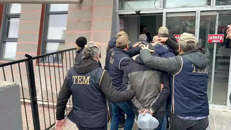 PKK/KCK Operasyonu: 21 Gözaltı, 2 Tutuklama